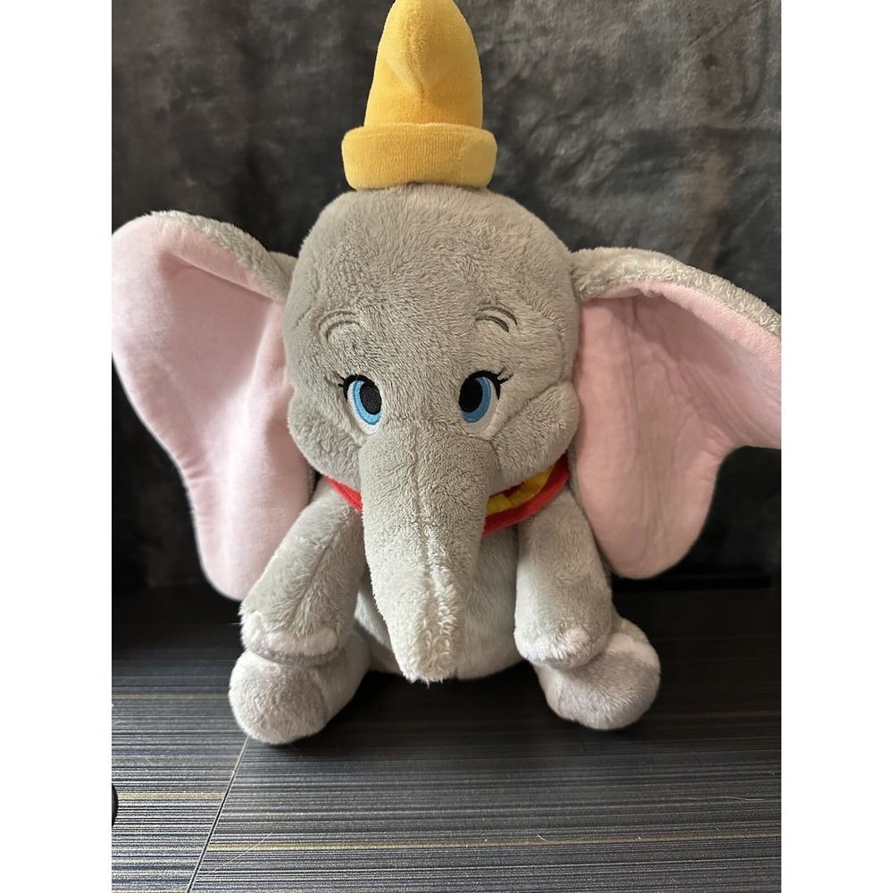 Disney Store Dumbo Large Plush Stuffed Animal Toy Doll 14"‎ Flying Elephant